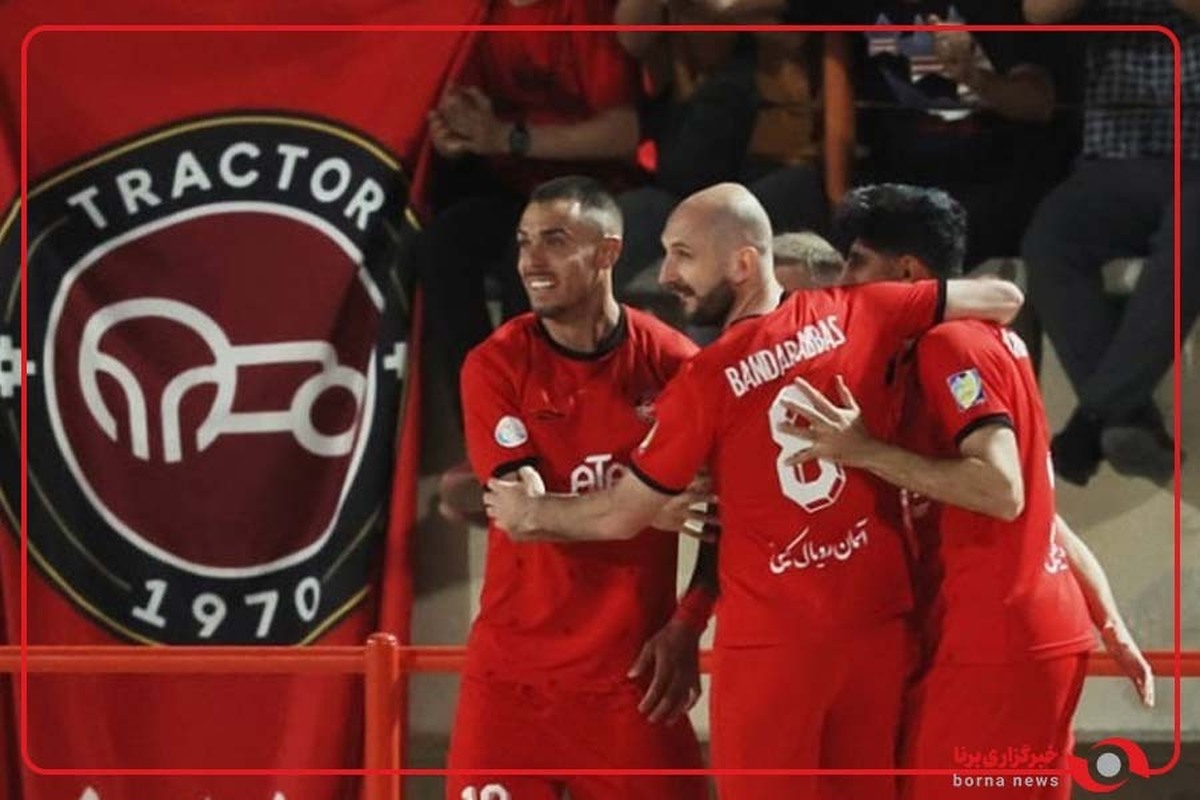 لحظۀ شیرین قهرمانی / تراکتوری‌ها جام را بالای سر بردند