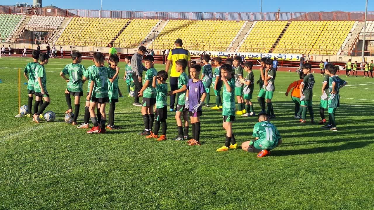 جشن بزرگ روز جهانی فوتبال پایه در قزوین برگزار شد جشن بزرگ روز جهانی فوتبال پایه در قزوین برگزار شد