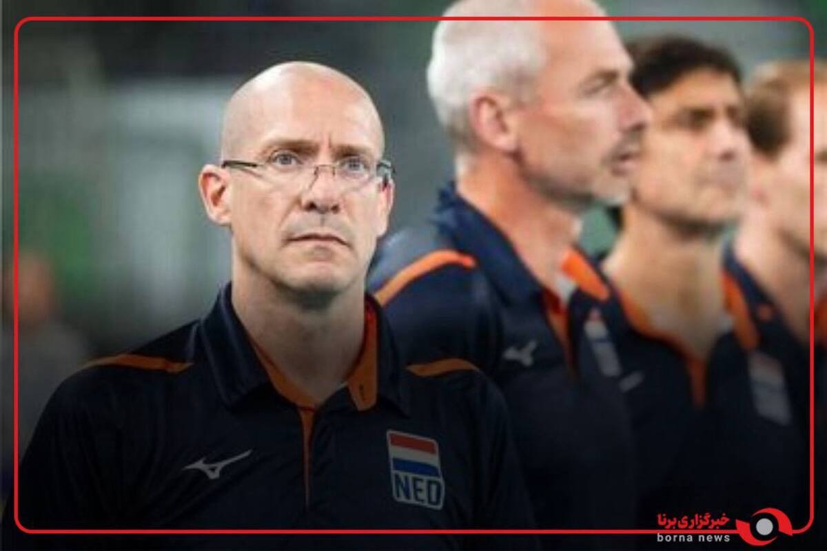 حضور مربیان ایتالیایی تیم ملی والیبال در حرم مطهر رضوی