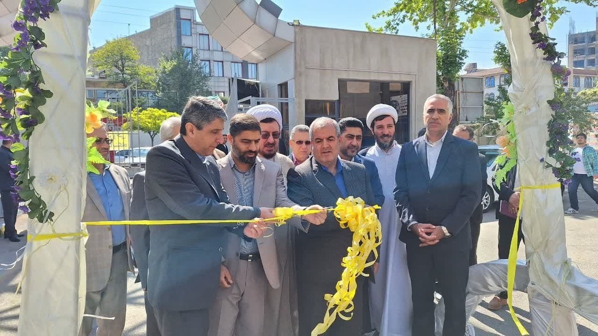 5500 دانش آموز از 53 مدرسه شهرستان البرز از نمایشگاه مشاغل دیدن کردند 5500 دانش آموز از 53 مدرسه شهرستان البرز از نمایشگاه مشاغل دیدن کردند