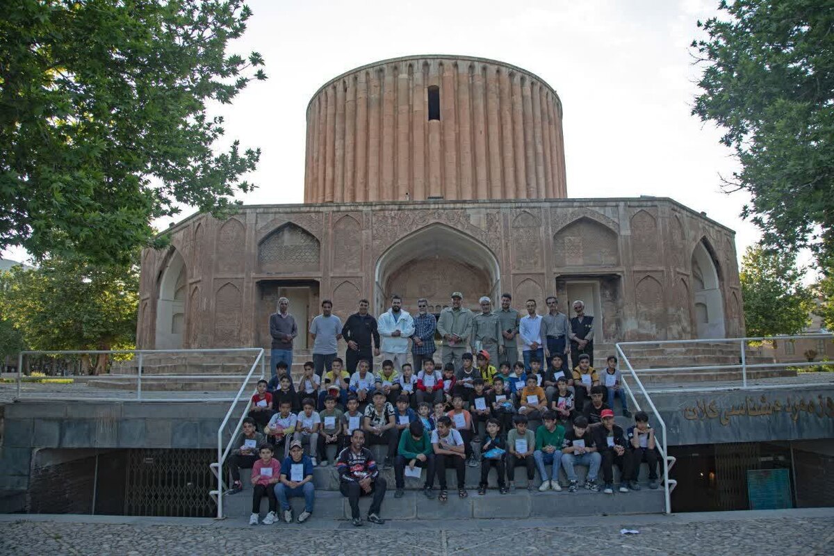 برگزاری مسابقه دوچرخه‌سواری به مناسبت روز زمین پاک در کلات