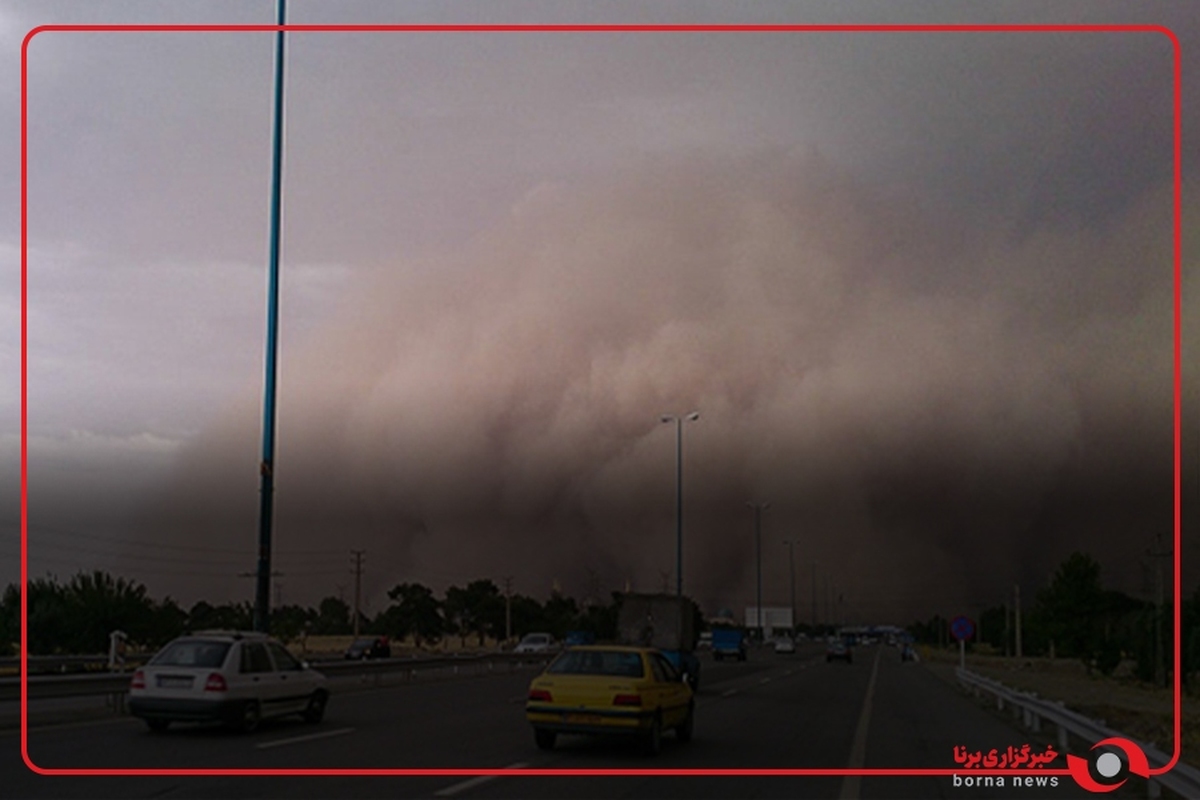 طوفان در مسیر قم به تهران
