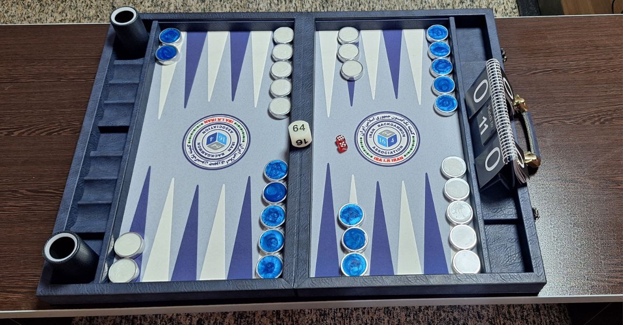 صادقی‌بینا: بک‌گمون با تخته‌نرد تفاوت دارد/ بیشترین استاد بزرگ جهانی  را در ایران داریم