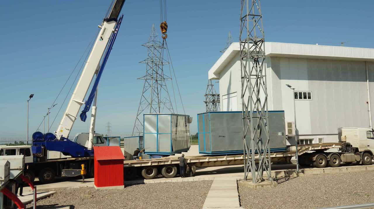 عملیات اجرایی پست فوق توزیع ۶۳/۲۰ کیلوولت شهید حق بین (غرب رشت) در محل پست انتقال ۲۳۰/۶۳ کیلوولت آغاز گردید عملیات اجرایی پست فوق توزیع ۶۳/۲۰ کیلوولت شهید حق بین (غرب رشت) در محل پست انتقال ۲۳۰/۶۳ کیلوولت آغاز گردید