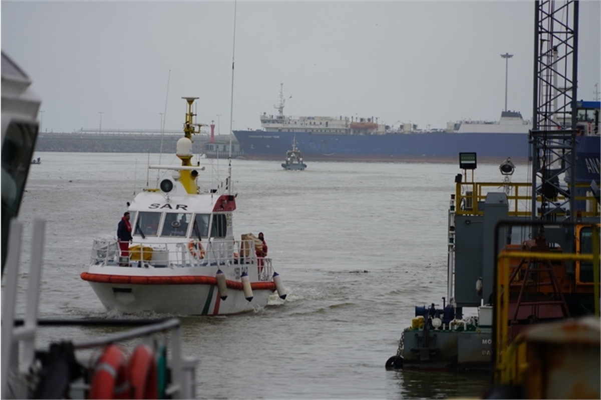 سال بدون حادثه در عملیات راهنمایی کشتی ها در بنادر کشور