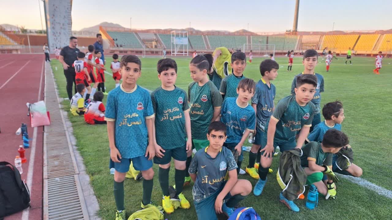 فوتبال پایه در قزوین با کمبود زمین و امکانات ورزشی مواجه است فوتبال پایه در قزوین با کمبود زمین و امکانات ورزشی مواجه است