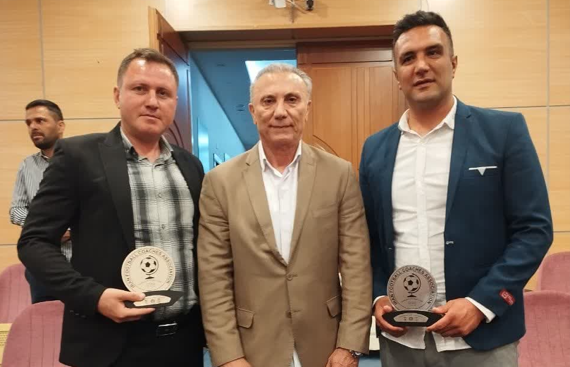 فوتبال پایه در قزوین با کمبود زمین و امکانات ورزشی مواجه است فوتبال پایه در قزوین با کمبود زمین و امکانات ورزشی مواجه است