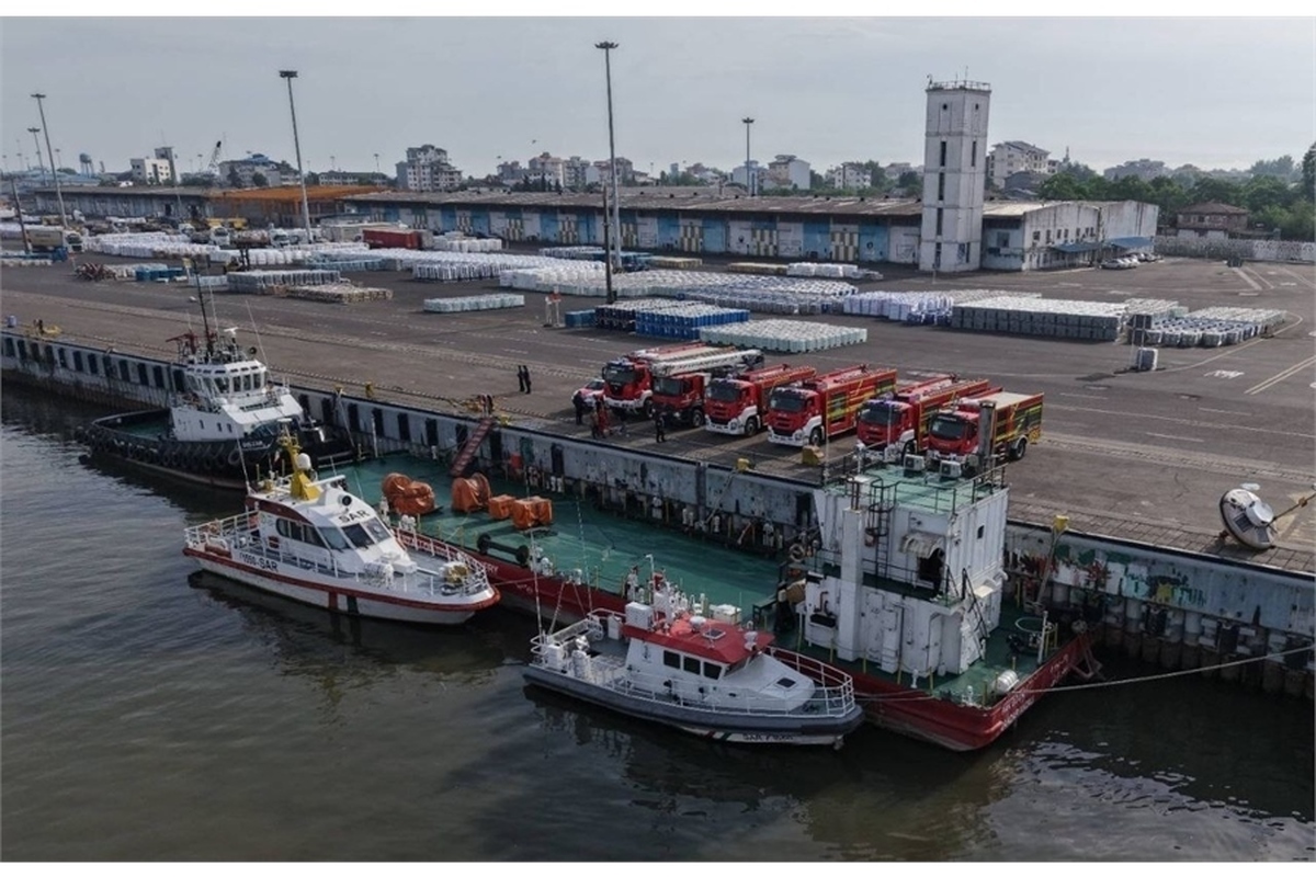 الحاق یک فروند شناور جستجو و نجات و ۲ دستگاه خودرو امداد و نجات به بنادر گیلان