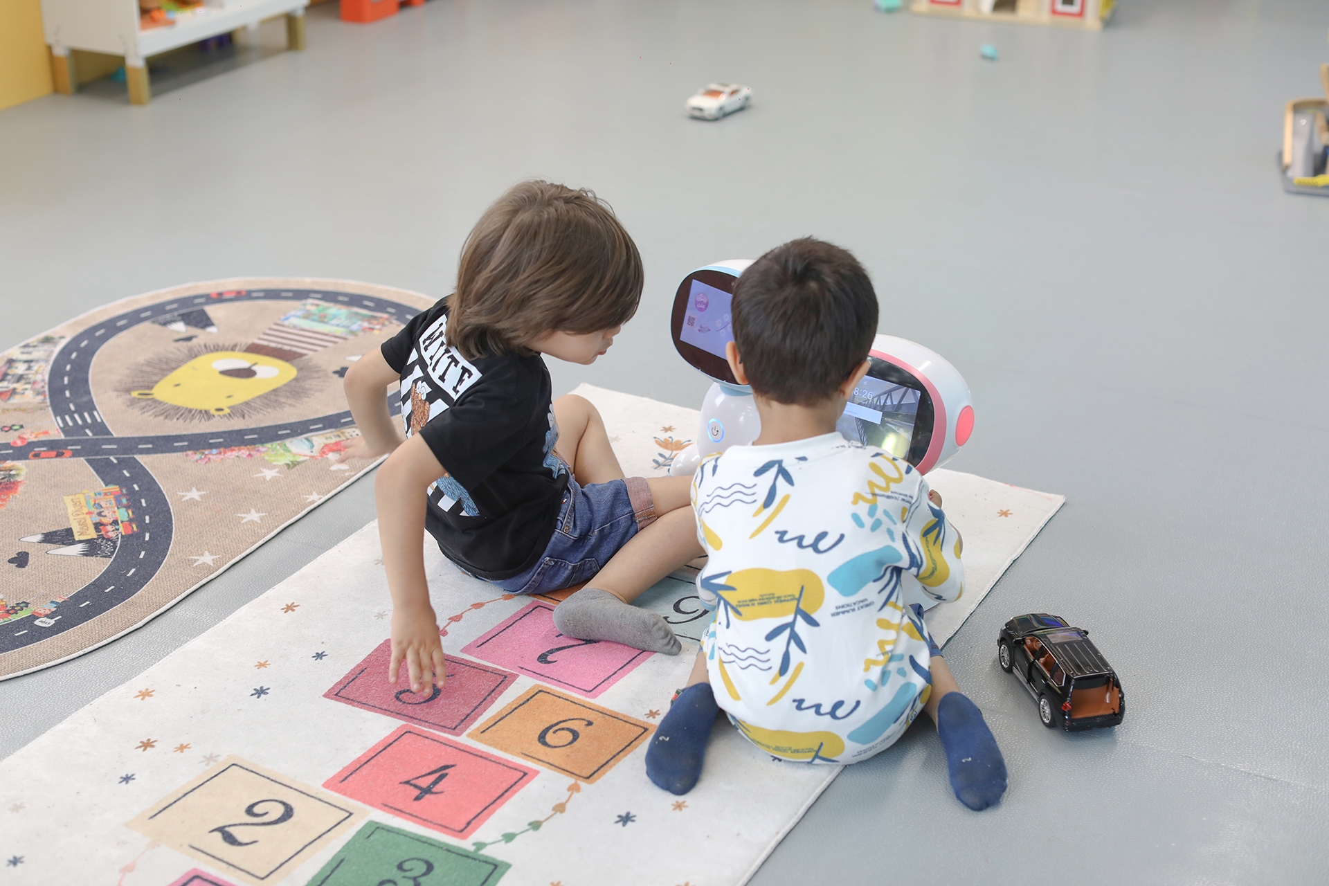 استقبال والدین ایرانی از دوست دیجیتال کودکان: هزار و یک فایده «کیدنا» استقبال والدین ایرانی از دوست دیجیتال کودکان: هزار و یک فایده «کیدنا»