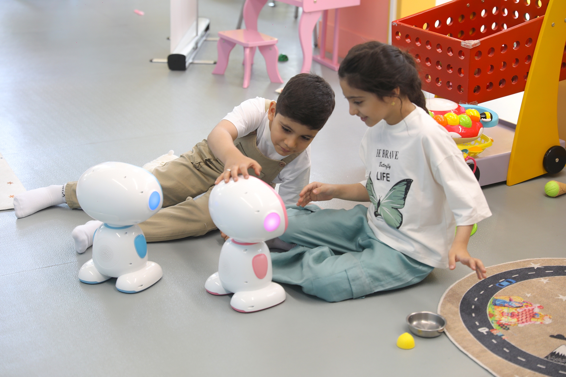 استقبال والدین ایرانی از دوست دیجیتال کودکان: هزار و یک فایده «کیدنا» استقبال والدین ایرانی از دوست دیجیتال کودکان: هزار و یک فایده «کیدنا»