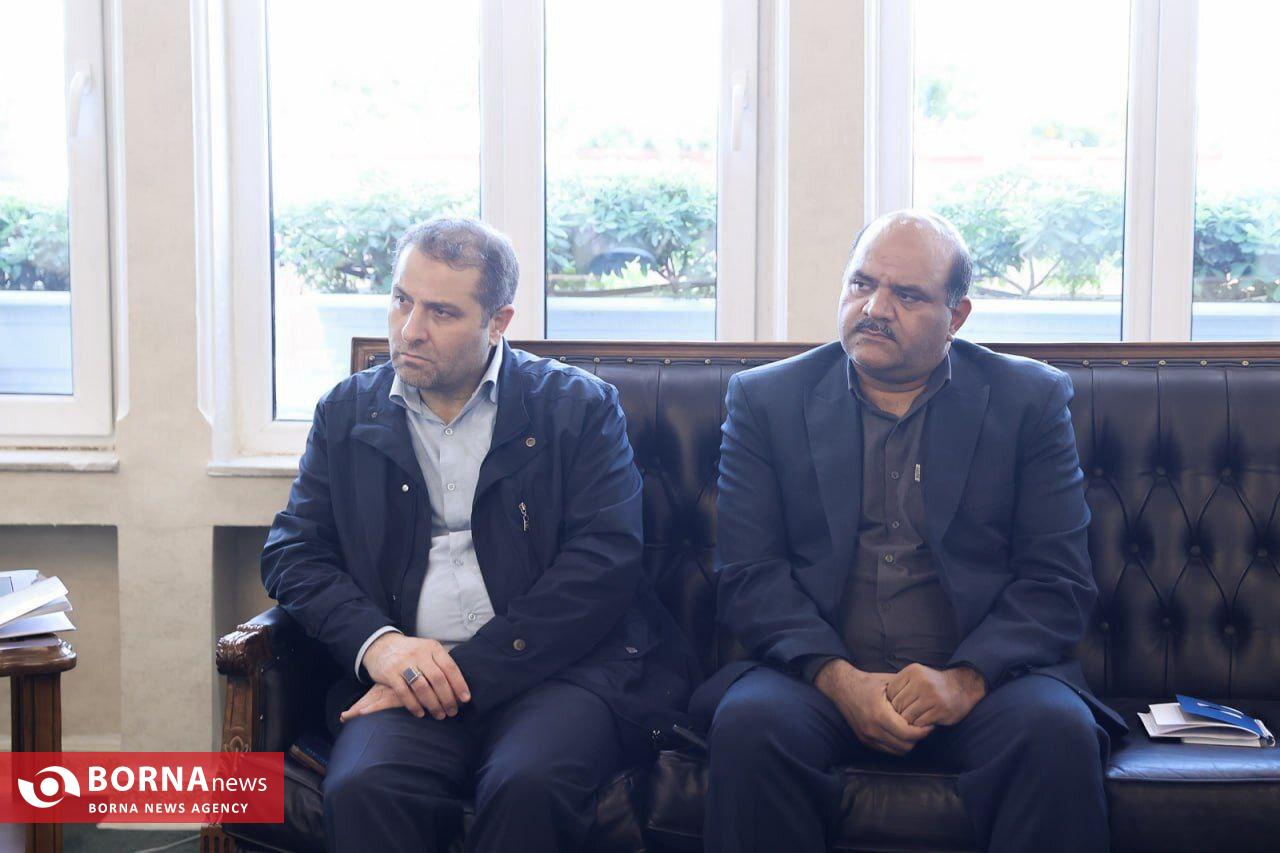 پیگیری استاندار و مدیرکل ورزش و جوانان برای تکمیل پروژه‌های ورزشی نیمه‌تمام استان کرمانشاه