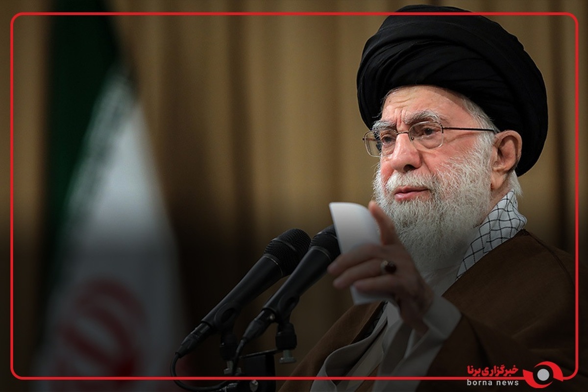 رهبر انقلاب: به نظر من انواع توطئه‌های علیه انقلاب ما در هیچ انقلابی از این انقلاب‌های شناخته شده دنیا سابقه ندارد