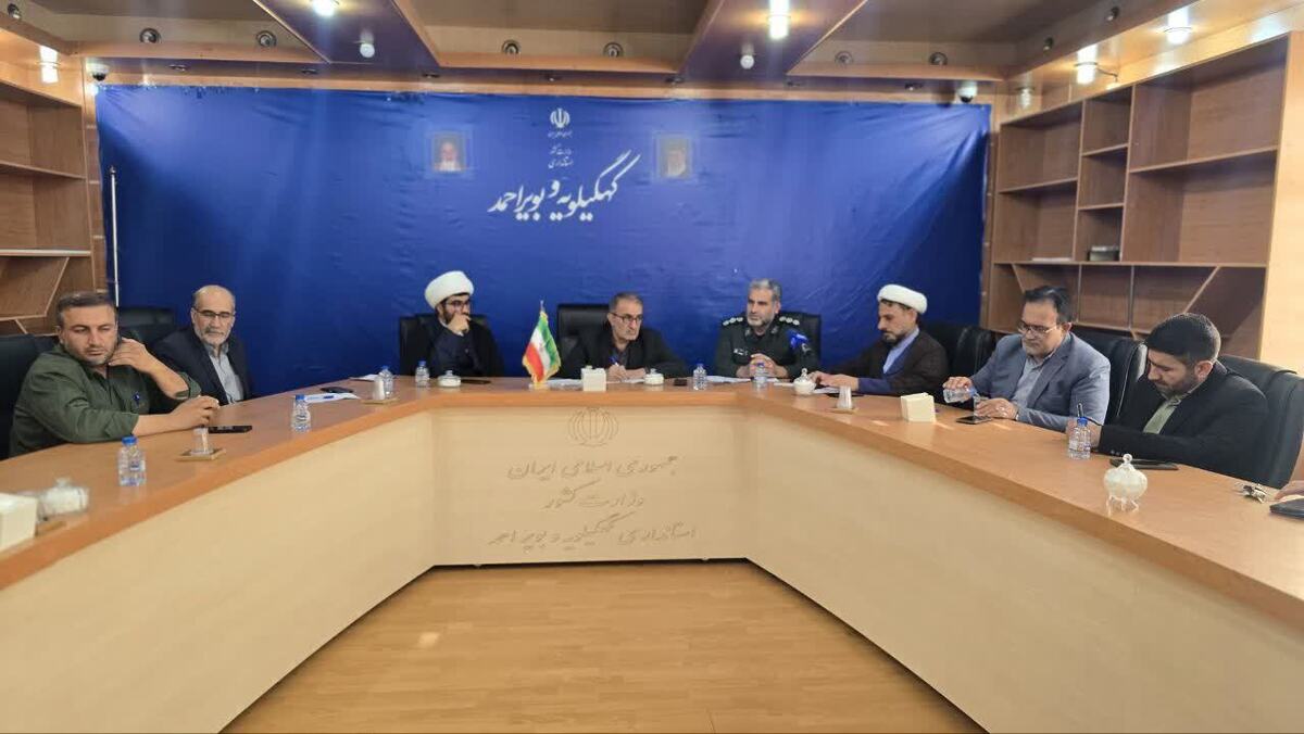 استاندار خواستار همکاری بیشتر گروه‌های جهادی و دستگاه‌های اجرایی شد