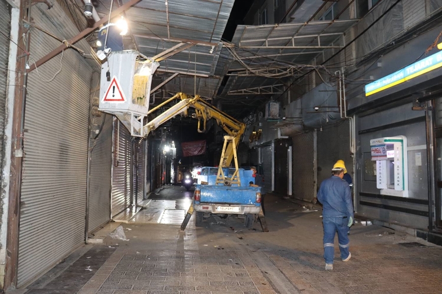 نوسازی و بهسازی شبکه برق بازارسنتی قزوین کلید خورد