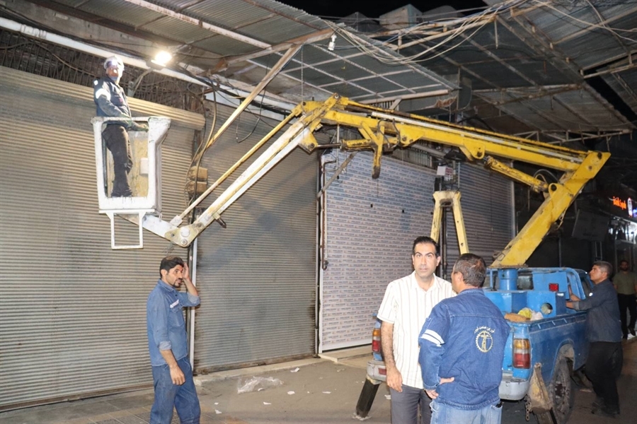 نوسازی و بهسازی شبکه برق بازارسنتی قزوین کلید خورد