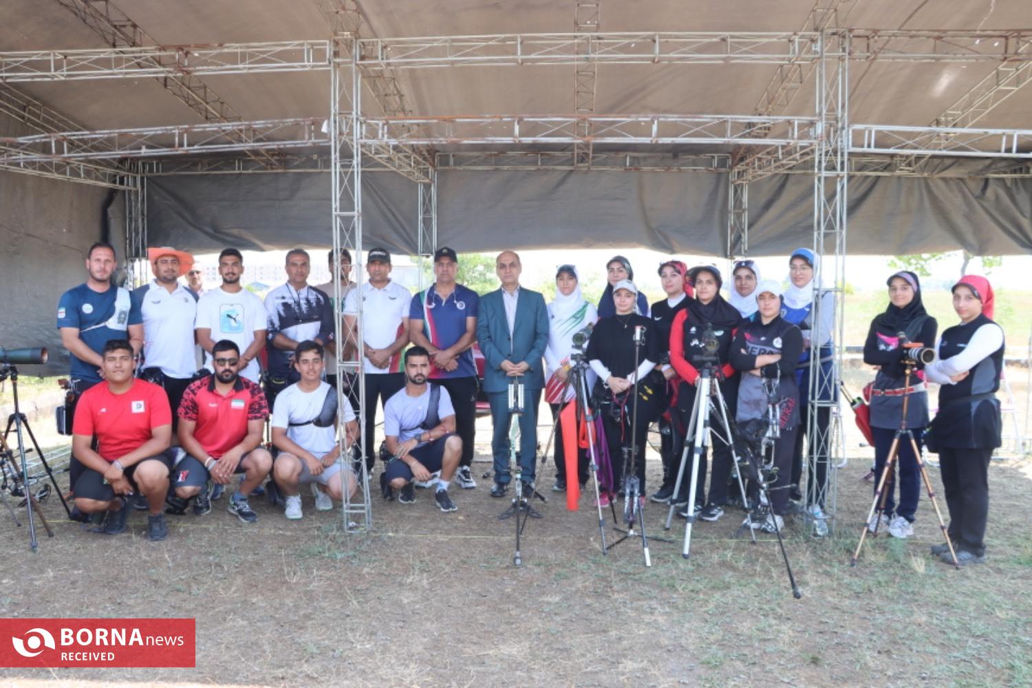 بازدید استاندار گیلان از اردوی تیم ملی تیراندازی با کمان بازدید استاندار گیلان از اردوی تیم ملی تیراندازی با کمان