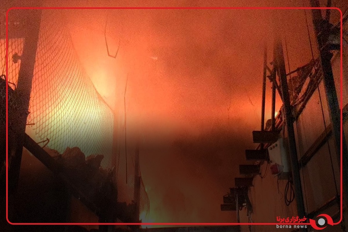 آتش‌سوزی در ساختمان اداری یک بیمارستان در خیابان ولی‌عصر