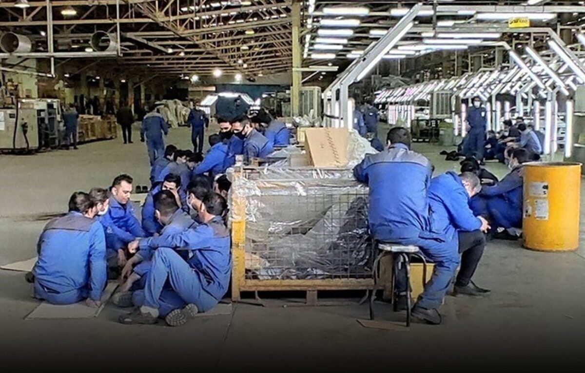 تدوین جدول اولویت تامین برق واحدهای تولیدی/چراغ کارخانه ها و زندگی کارگران در گرو مصرف بهینه واحدهای خانگی و صنفی