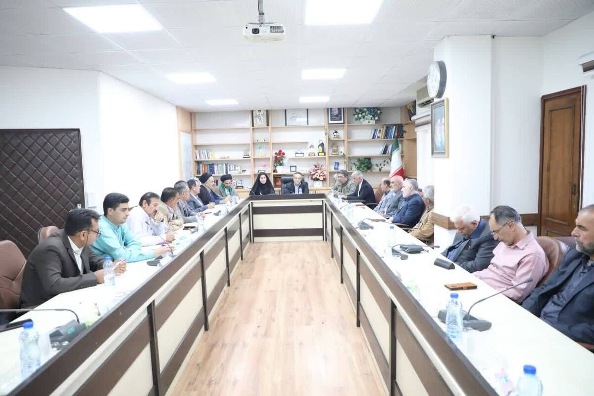 معاون سیاسی  اجتماعی استاندار: نقد سازنده و هم‌افزایی همه گروه‌ها از پیش‌شرط‌های تحقق توسعه پایدار خوزستان است