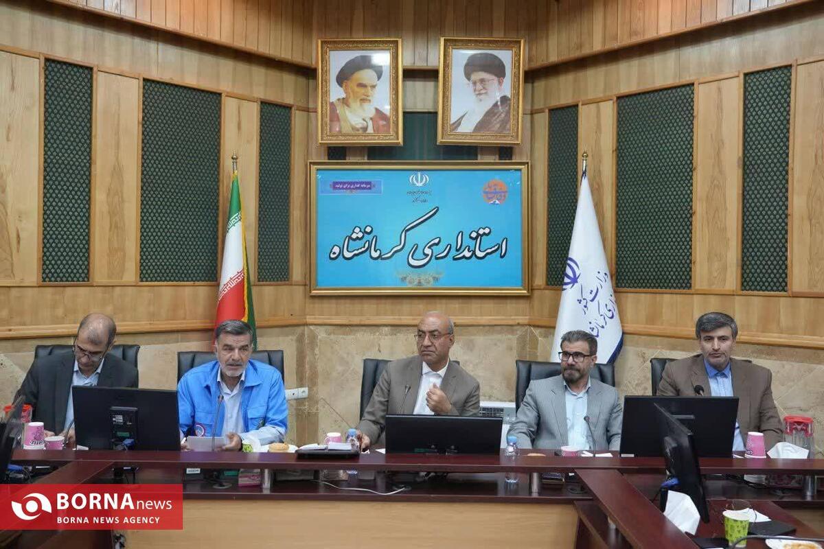 تأکید استاندار کرمانشاه بر حفظ آرامش عمومی و ضرورت تداوم خدمت‌رسانی‌ها