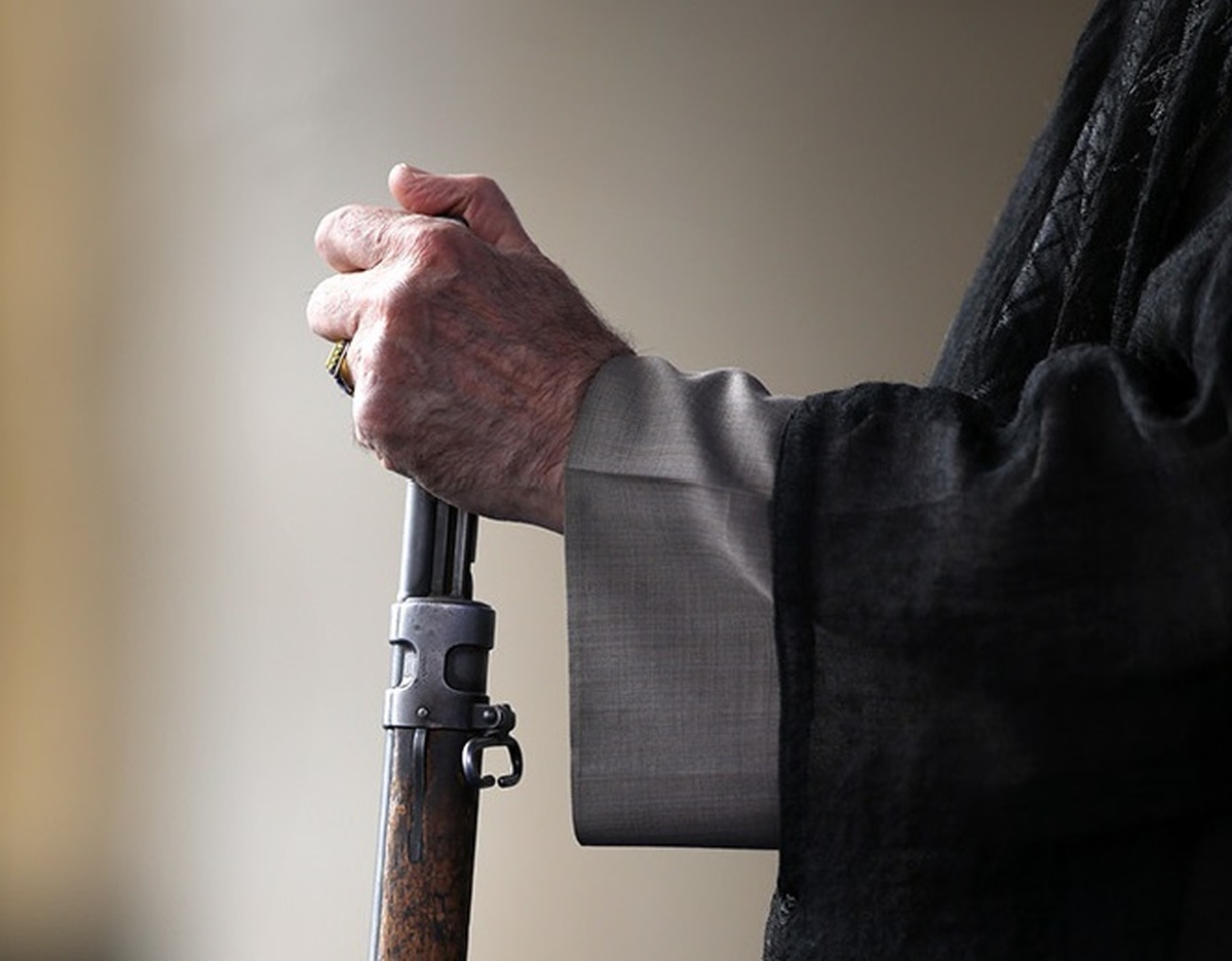 فرمانده کل قوا، تفنگ مقاومت را به دست چه کسانی داد؟/ مروری بر زندگی سه فرمانده