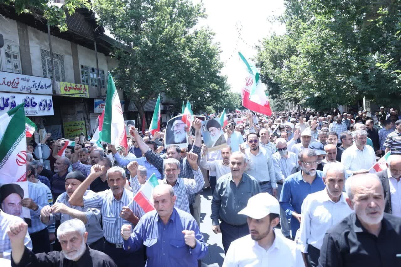 راهپیمایی مردم قزوین در محکومیت جنایت سحرگاه امروز رژیم صهیونیستی 