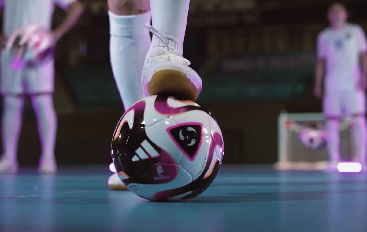 مسابقات فوتسال مناطق کشور لغو شد