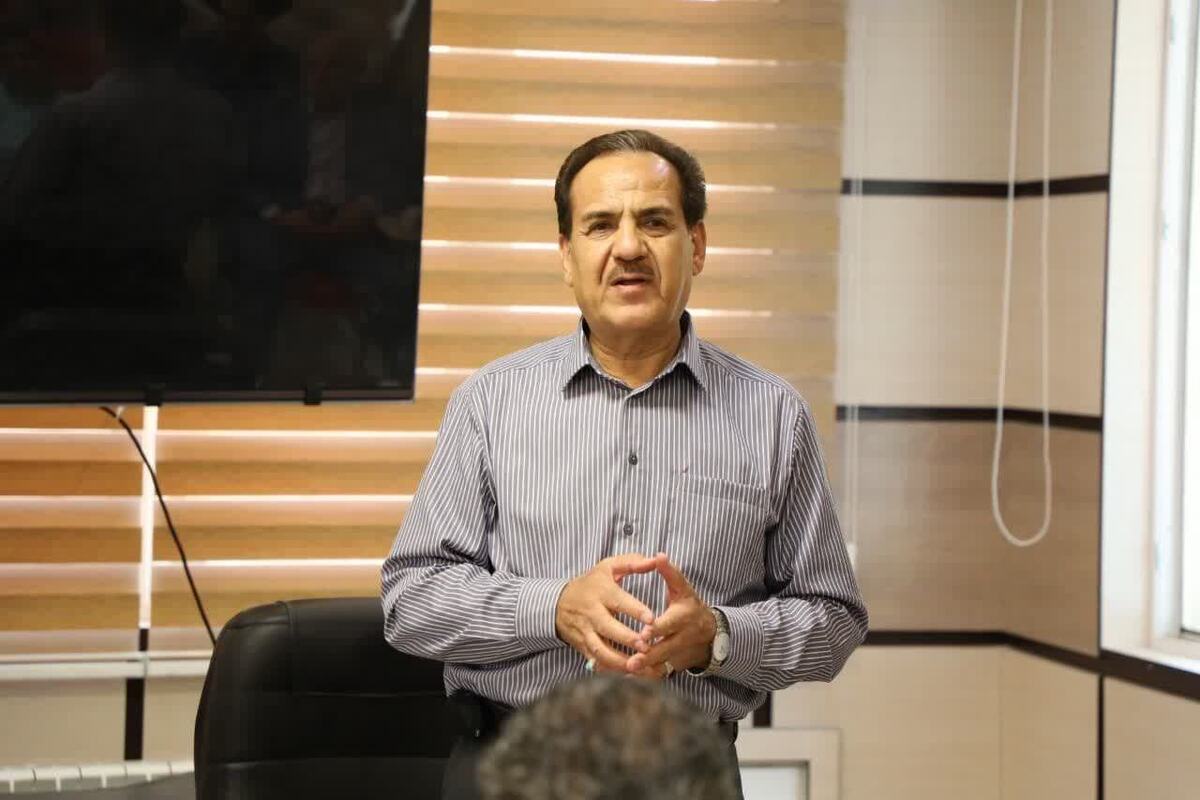 شناخت از سواد رسانه‌ای در مقابله با توطئه‌های دشمنان واجب است