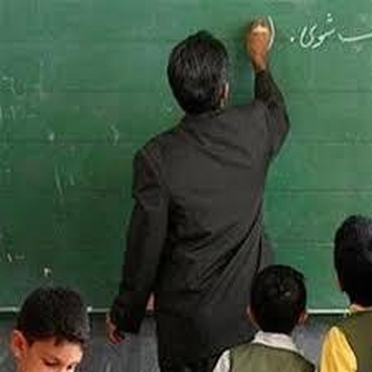 حضور عوامل مدرسه تا ۲۸ خرداد در مدارس الزامی نیست