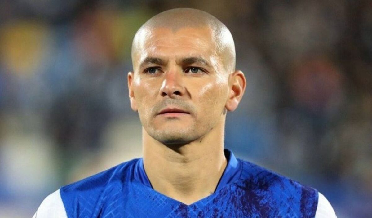 پیام ویژه مدافع خارجی آبی‌ها به مردم ایران + عکس