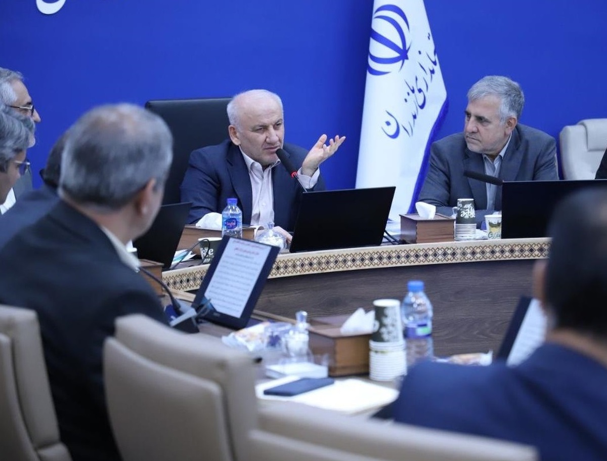 استاندار مازندران در کارگروه آرد و نان مطرح کرد: افزایش سهمیه آرد آرامش خاطر مردم و تأمین کامل نان در سراسر استان