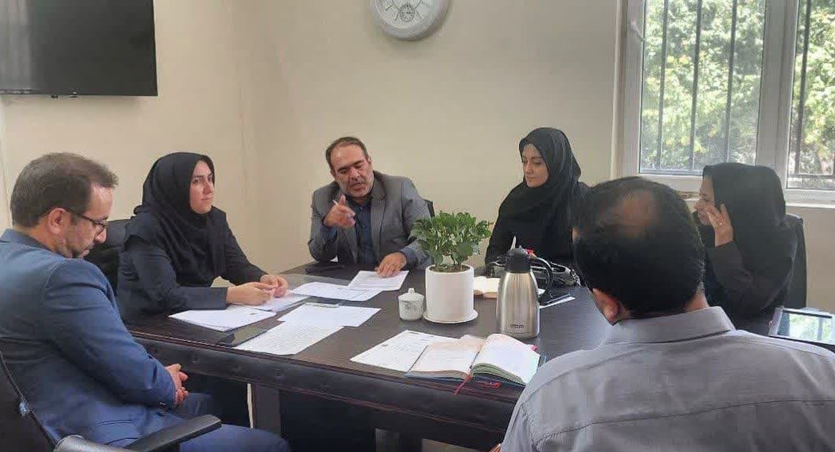 ضرورت راه اندازی مجتمع اداری شهرستان آوج بررسی شد