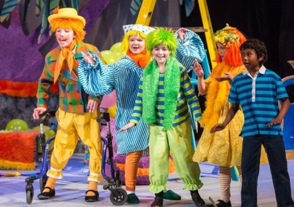 اکران آنلاین ۵۰ فیلم‌ تئاتر کودک به شکل رایگان در هرمزگان