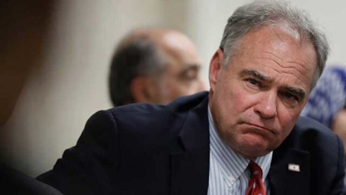 هشدار سناتور آمریکایی: ورود آمریکا به جنگ با ایران اشتباهی فاجعه بار خواهد بود