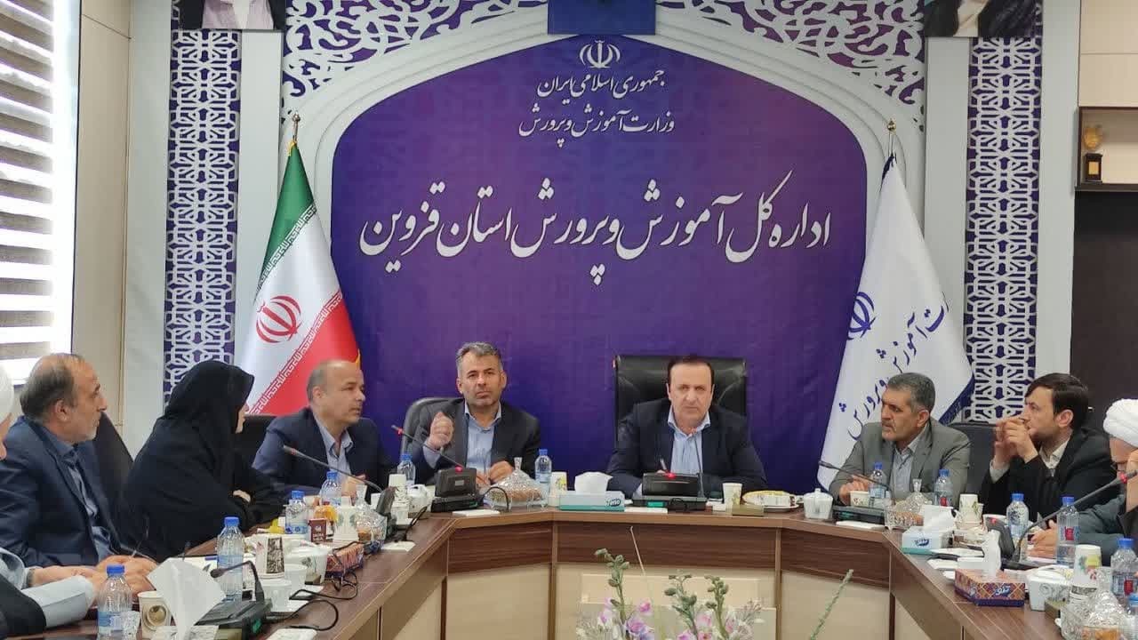 نوذری: نهضت مدرسه سازی و توجه به کودکان بازمانده از تحصیل در اولویت باشد نوذری: نهضت مدرسه سازی و توجه به کودکان بازمانده از تحصیل در اولویت باشد