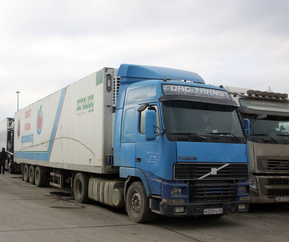 فعالیت شبانه‌روزی گمرکات برای تأمین نیازهای کشور