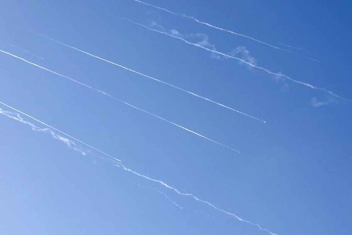 نیویورک‌تایمز: اسرائیل با کمبود موشک‌های پدافندی روبرو شده است