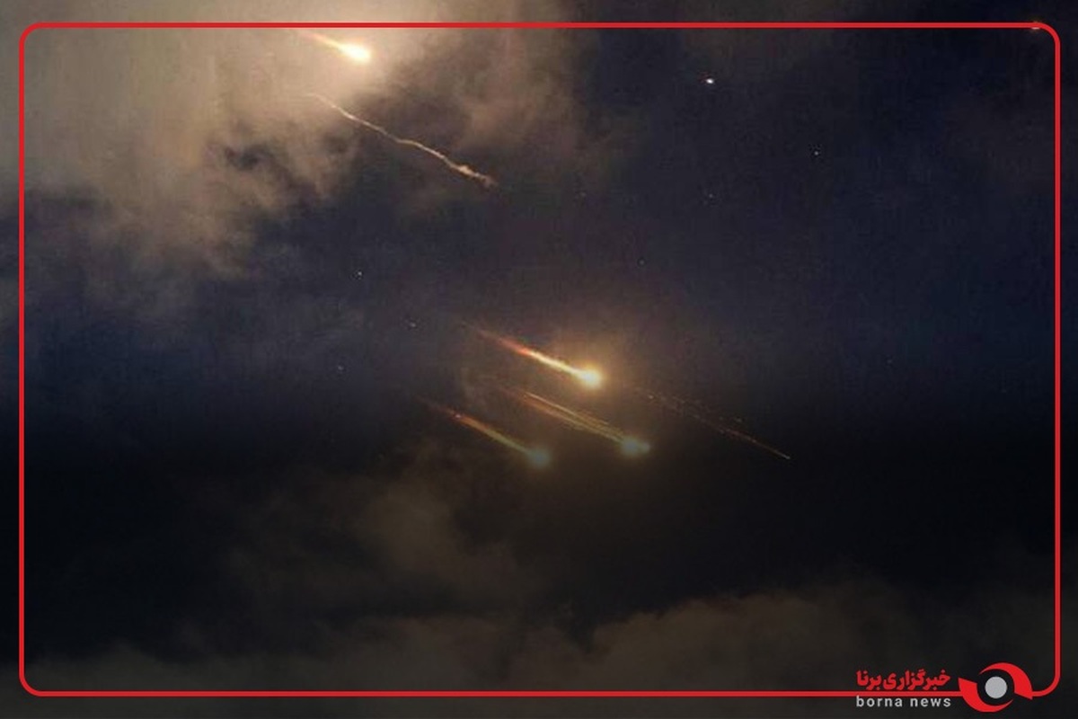 موشک‌های ایران در آسمان اراضی اشغالی