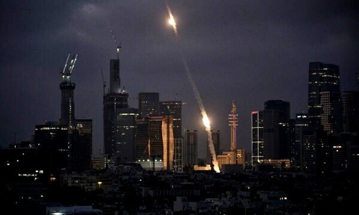 رژیم صهیونیستی: ایران از موشکی با چند سر جنگی استفاده کرده است