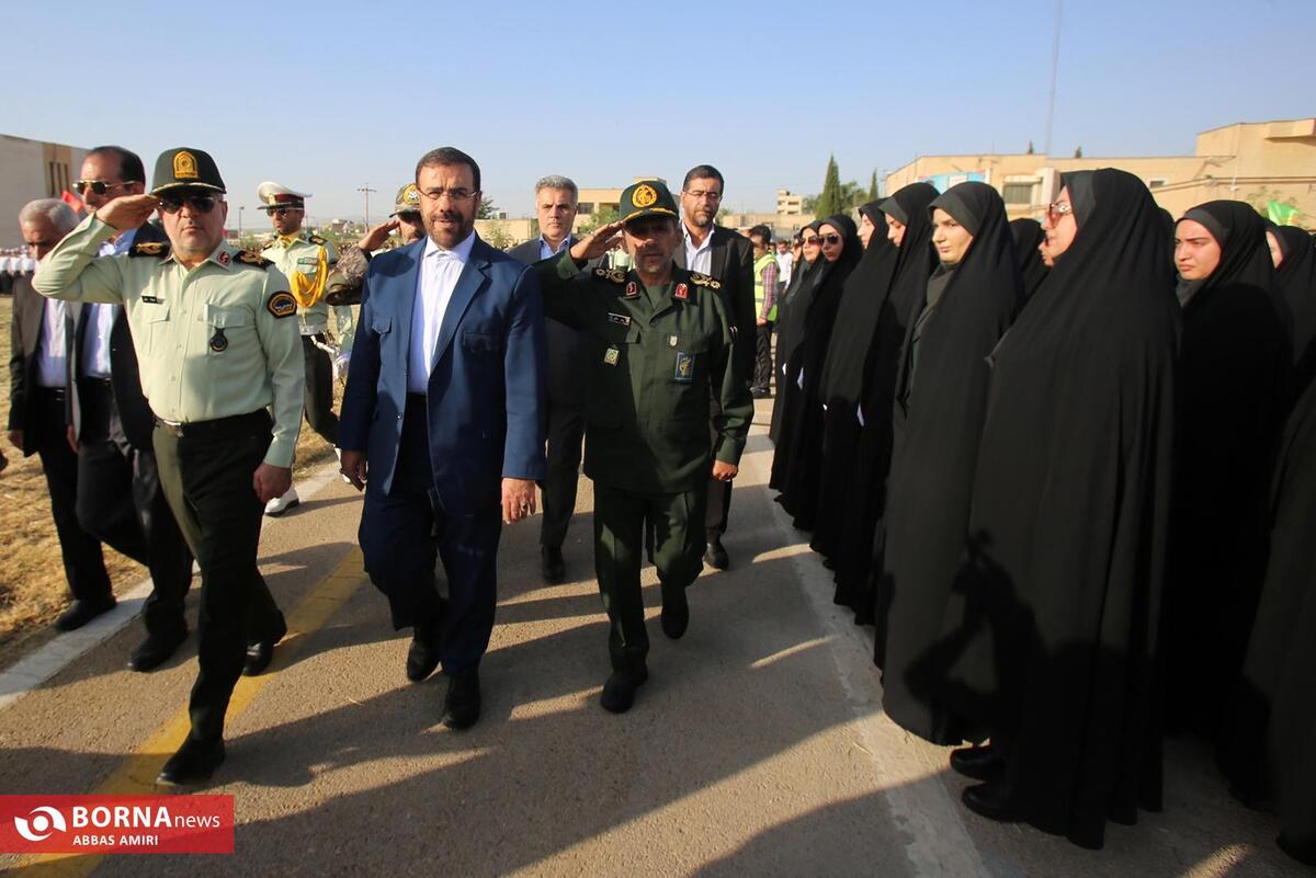 صبحگاه مشترک نیروهای مسلح فارس