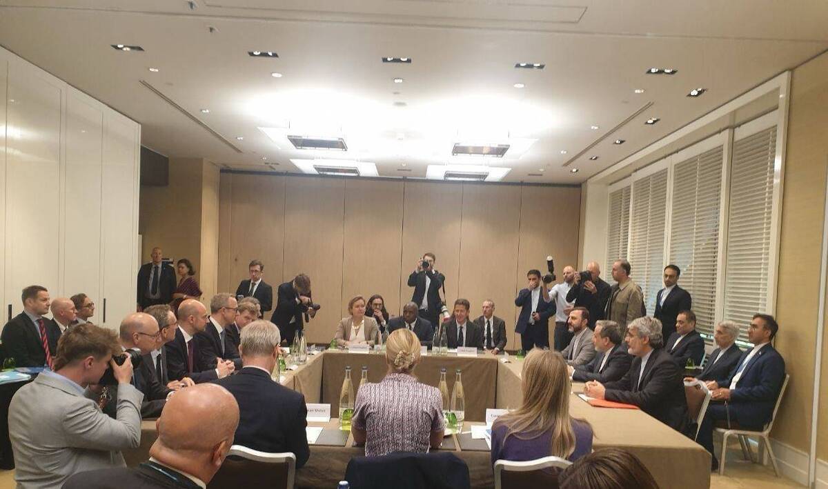 اعلام تنفس در مذاکرات ژنو برای مشورت طرف‌های اروپایی و هیات ایرانی 