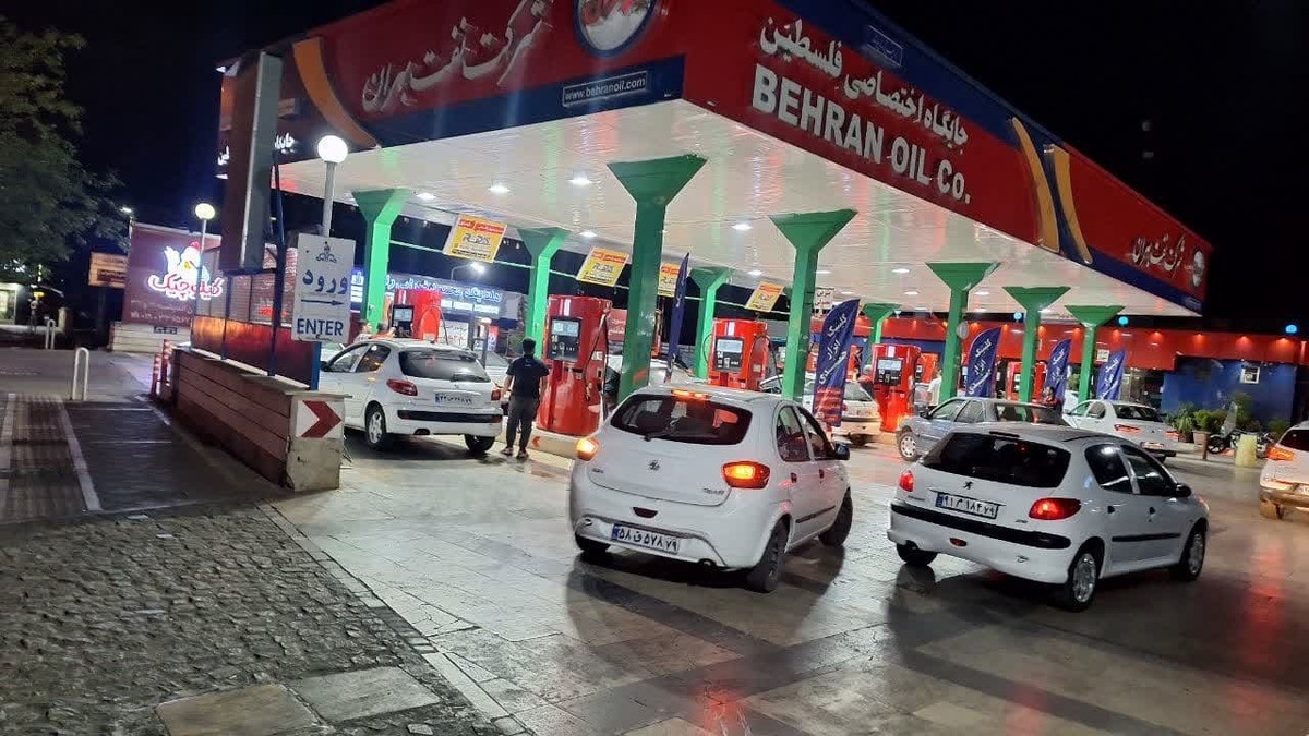 آرامش در پمپ بنزینهای قزوین/ سوخت رسانی در قزوین روان وعادی است