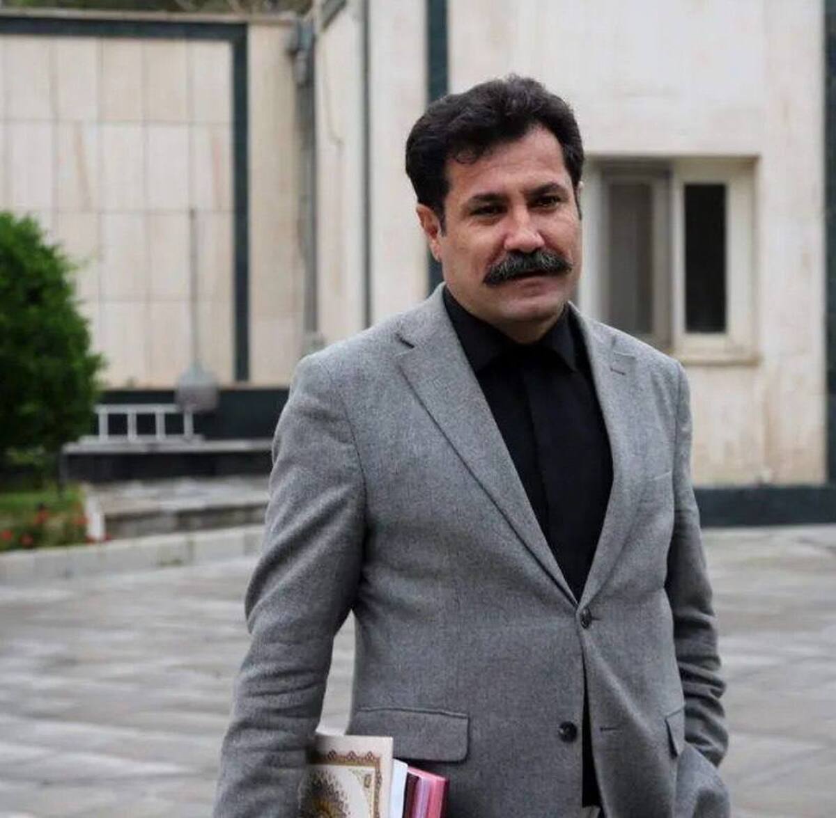 تماس تلفنی حسین‌زاده در پی وقوع زلزله در سمنان