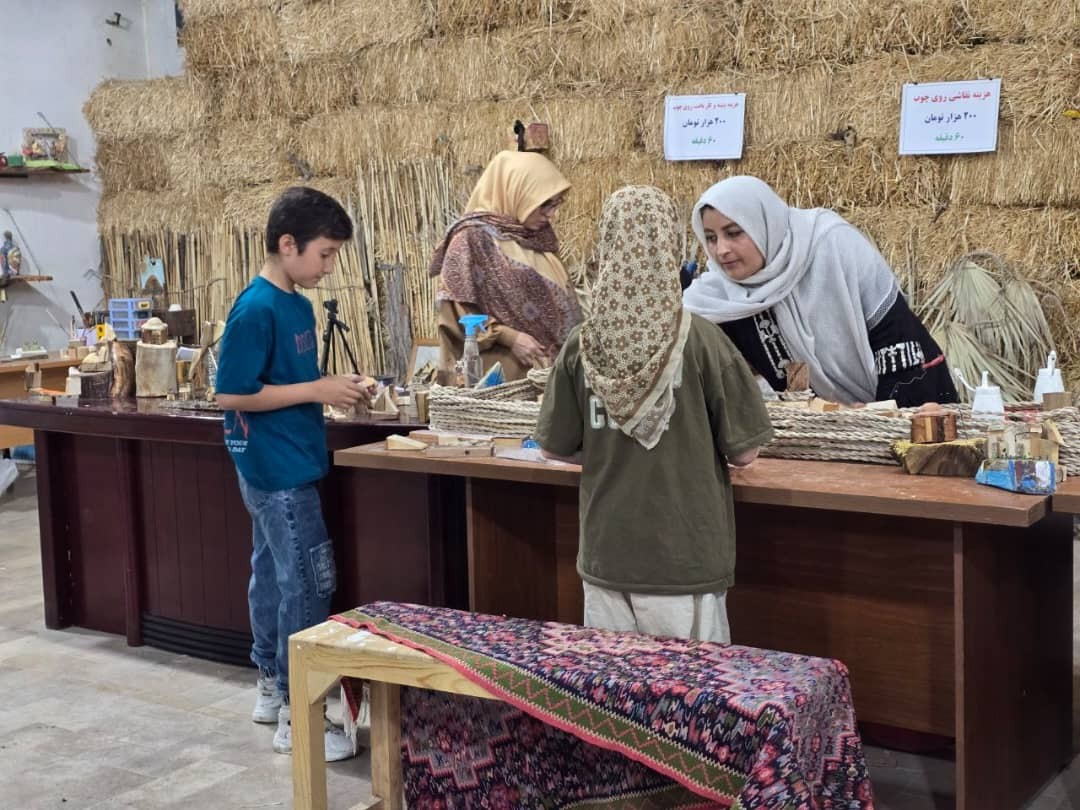 ایجاد فضای تجربه فعالیت های شیرین روستایی و بازارچه محصولات سالم و صنایع دستی با عنوان مزرعه بازی میشا در قم