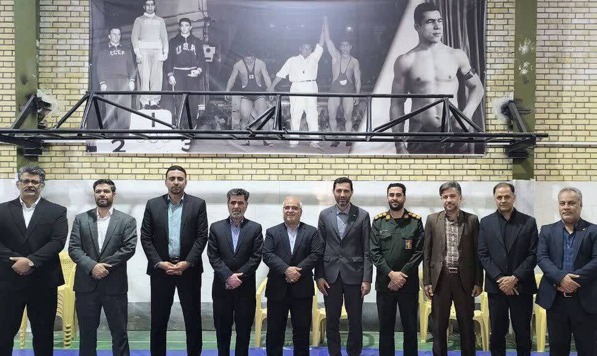 خانه کشتی شهید مدافع حرم عبدالمهدی کاظمی در خمینی شهر افتتاح شد