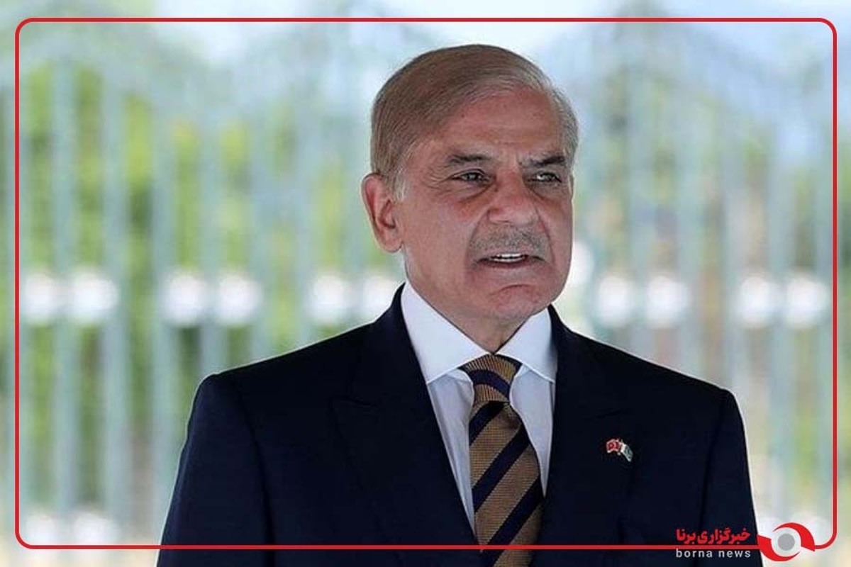 نخست وزیر پاکستان وارد تهران شد