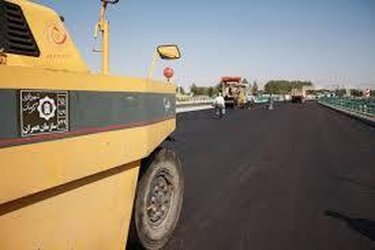 سرعت عملیات آسفالت در مشهد ۳۰ درصد افزایش می‌یابد