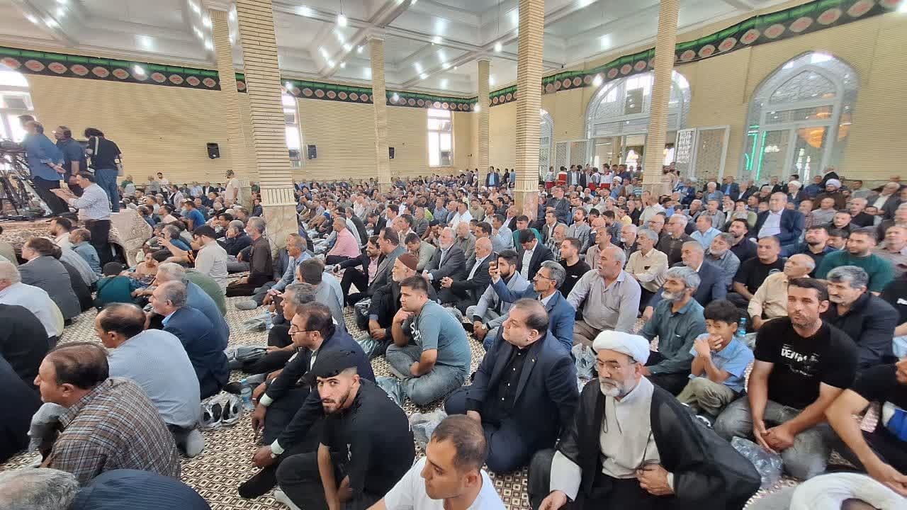 رمز جاودانگی نظام تقویت پیوند دین و مردم است