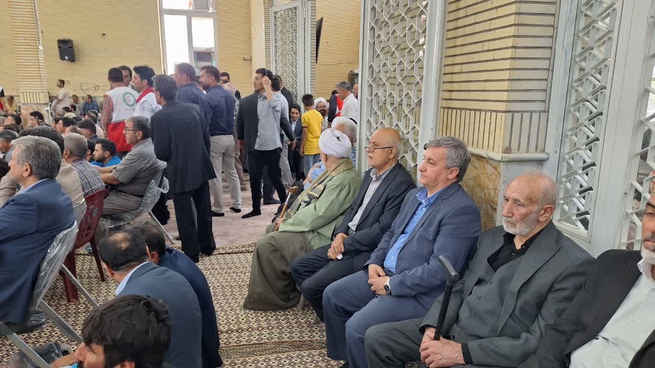 رمز جاودانگی نظام تقویت پیوند دین و مردم است