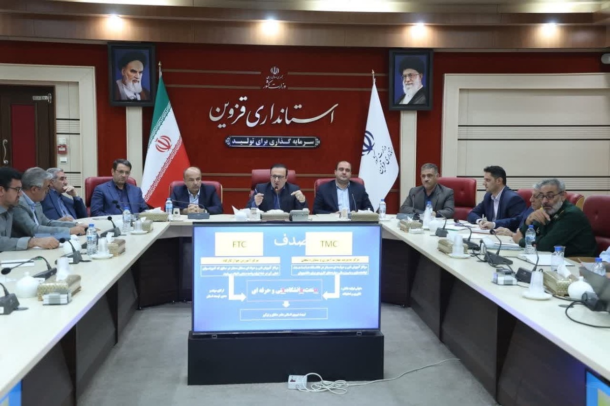 مدیران صنایع برای به روزرسانی تجهیزات فنی و حرفه ای اقدام کنند